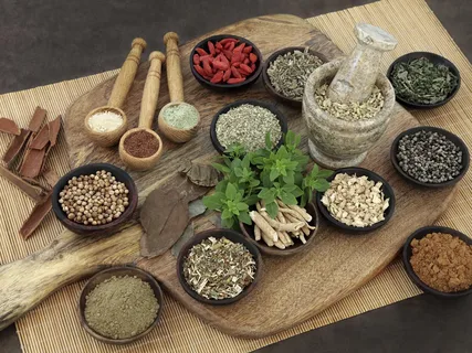 5. 🌿 Popular Medicinal Herbs in Pakistan